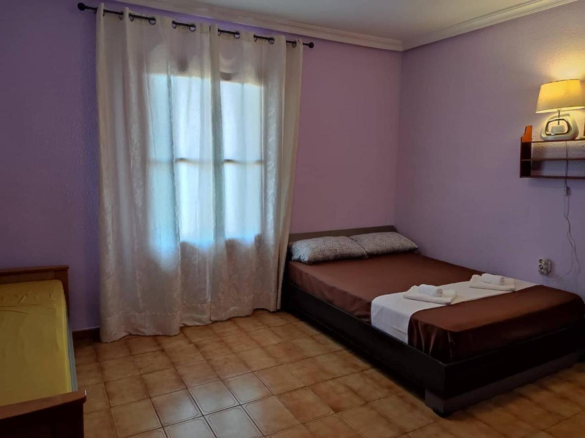 La Habitacion Del Piso Room In The Apartment アリカンテ エクステリア 写真